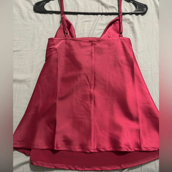 maroon blouse - Picture 3 of 4